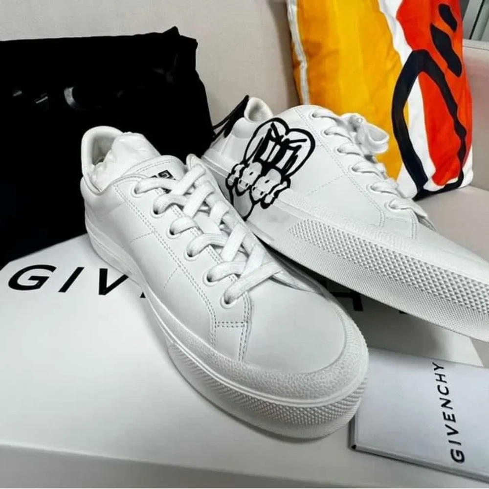 Givenchy | Shoes | Brand New Givenchy Graffiti Leather Black  display picture 1